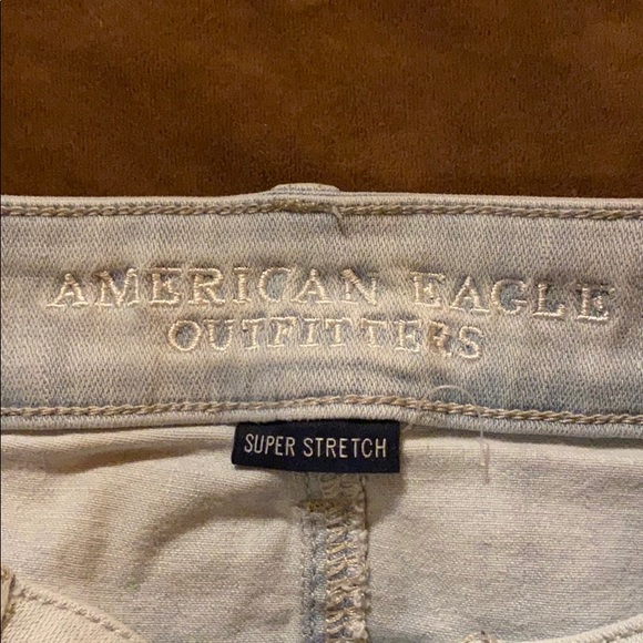 *American Eagle Jean Shorts - Picture 3 of 4